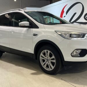 FORD Kuga 1.5 EcoB. Auto S&S Trend+ 4x2 120CV KM:88.000 Año:2019