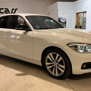 BMW Serie 1 118iA Automatico Gasolina Km:150.000 Año:2019